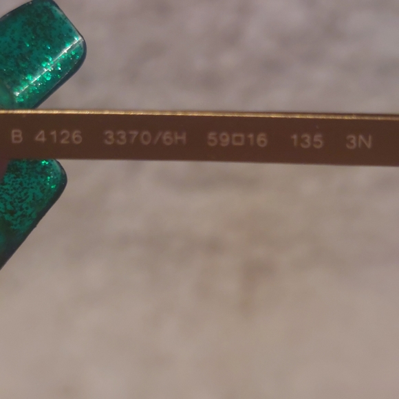 Burberry Sunglasses womens - Picture 9 of 11